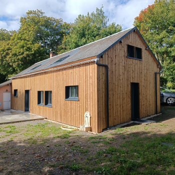 Isolation extérieure et bardage bois à Commes